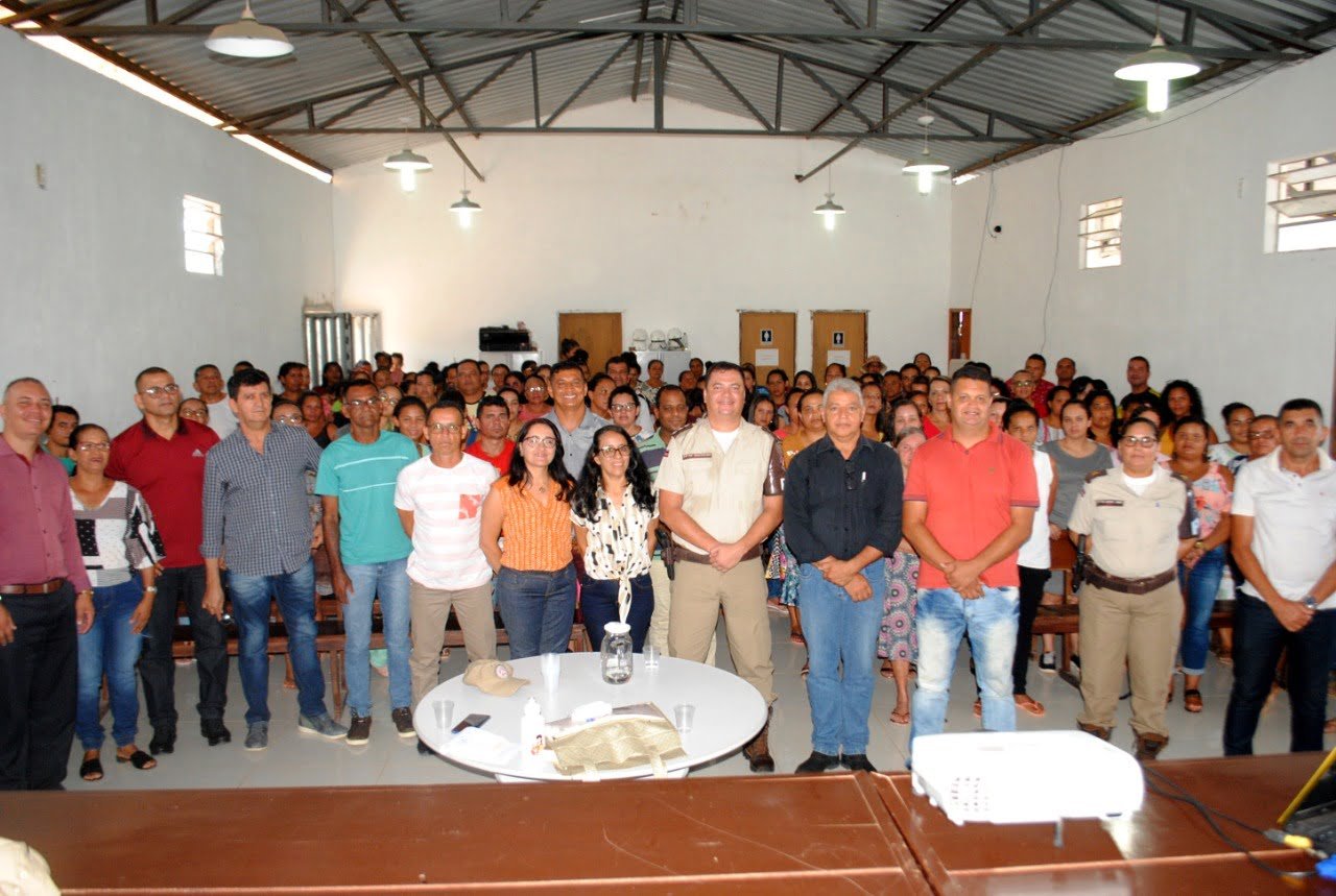 No momento, você está visualizando Projeto de gestão compartilhada do ensino é apresentado a pais de alunos em Serra de Carnaíba