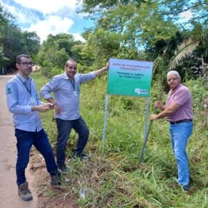 Leia mais sobre o artigo CMB Implanta Placas de Preservação em Áreas de APP na Região das Carnaíbas